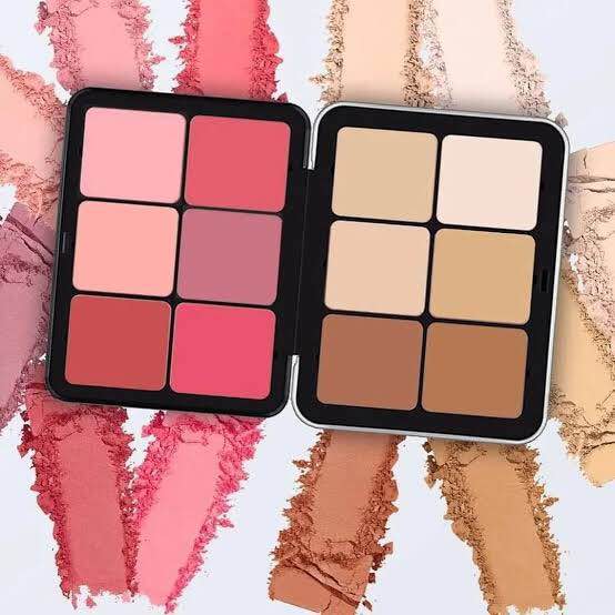 Trendy Carla Secret Cream Concealer &amp; Blush Pallet