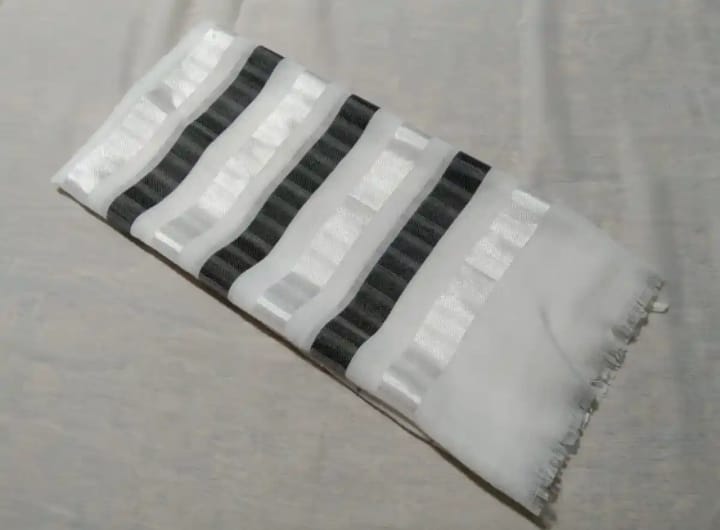 Lawn khadi border scarf