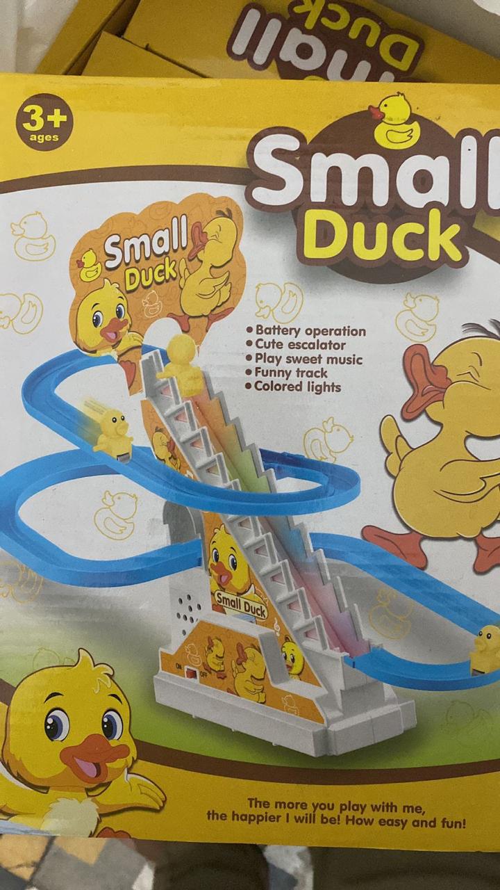 Small Duck Climbing Stairs Toy DIY Racing Track Toy Music Duck Roller Coaster(random color)