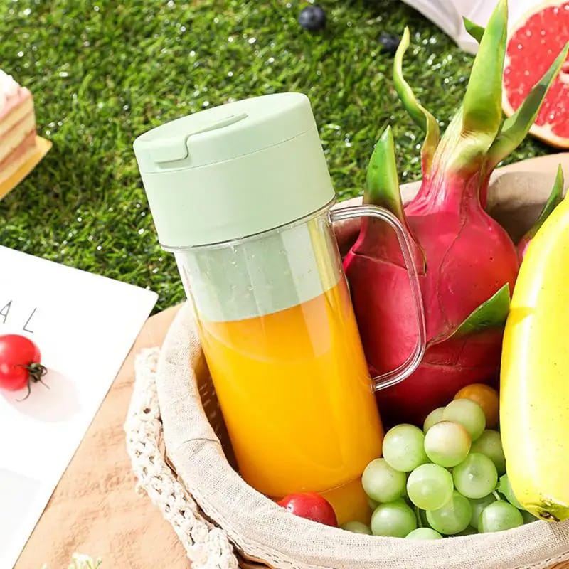 Mason Portable Mini juicer Blender With Straw Cup | Juicer Portable Outdoor Juicing Cup | Home Mini Cordless Juicer (Random Color)