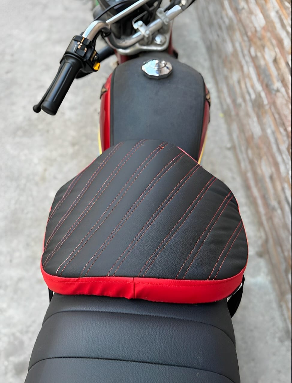 Double Stitch Water Proof Bike Seat Cushion – photo 1