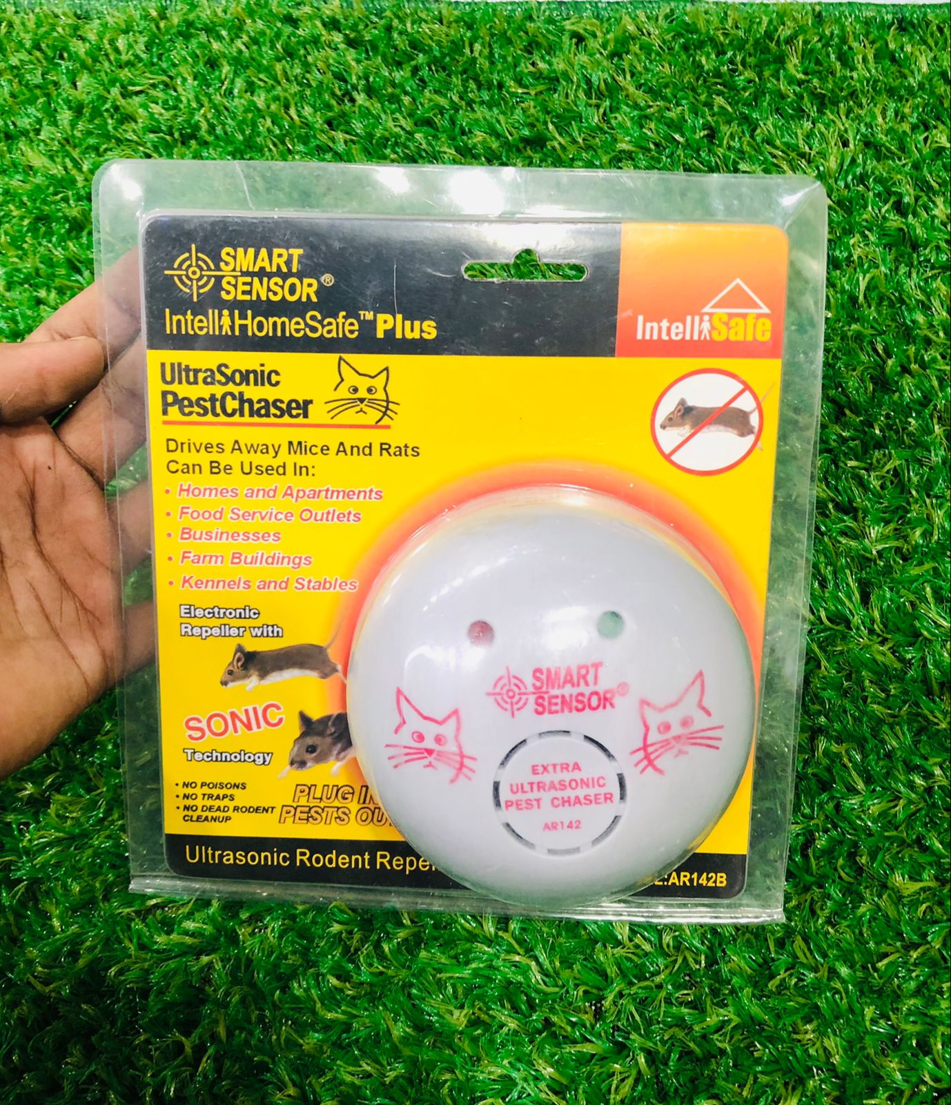 (round shape) Super Ultrasonic Mouse &amp; Mosquito Repeller for Homes And Apartments