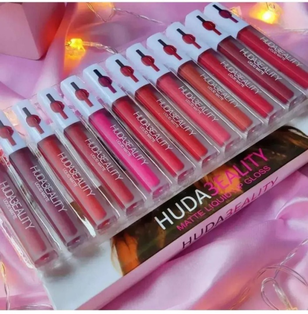 12 in 1 Makeup Deal  Makeup Fixer,Liquid Foundation, Primer, and many more for girls