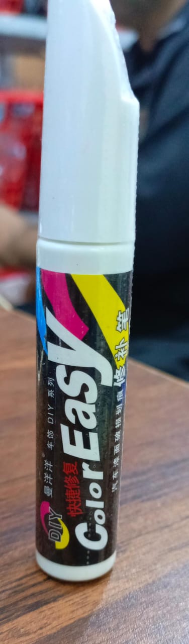 Car Scratch And Chipping Paint, Pencil Paint With Brush (White)