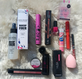 Ultimate Makeup Deal Pack of 10 �Complete Beauty Essentials in One Kit!