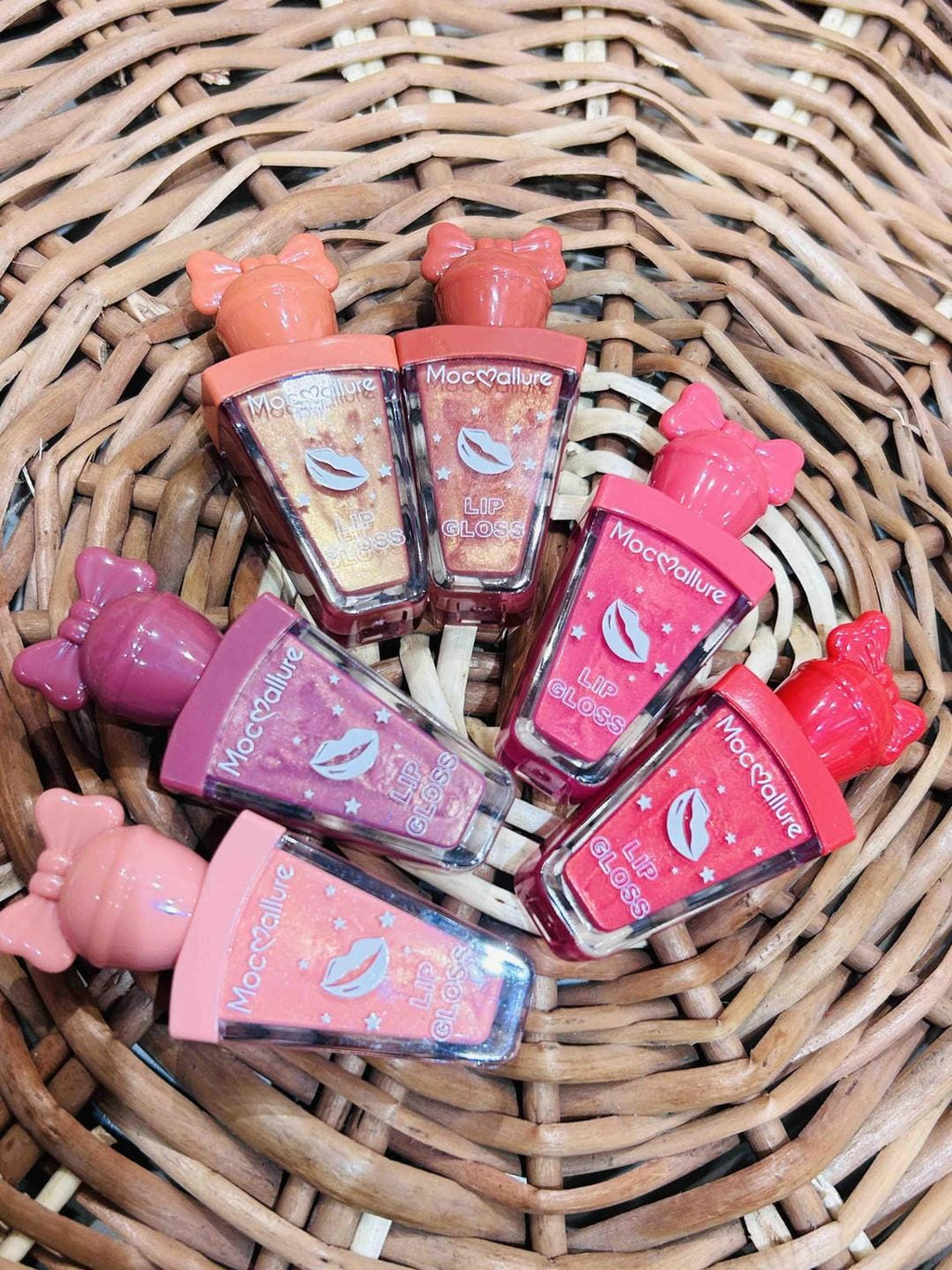 Pack Of 6  Mocallure  Bow Style Cute Lipgloss High Pigment Lipgloss (Random Color)