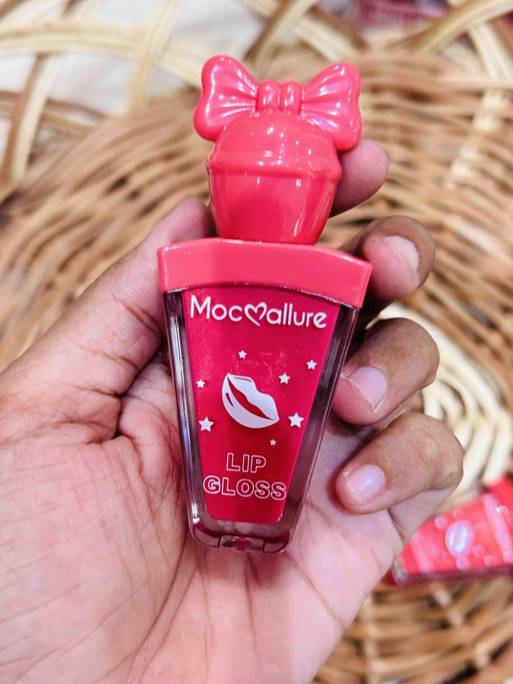 Pack Of 6  Mocallure  Bow Style Cute Lipgloss High Pigment Lipgloss (Random Color)