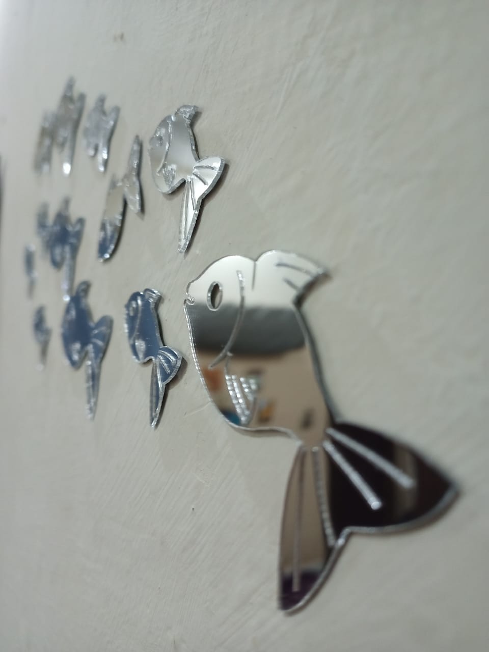 30 Pcs Acrylic Fishes Mirror Wall Art – photo 3