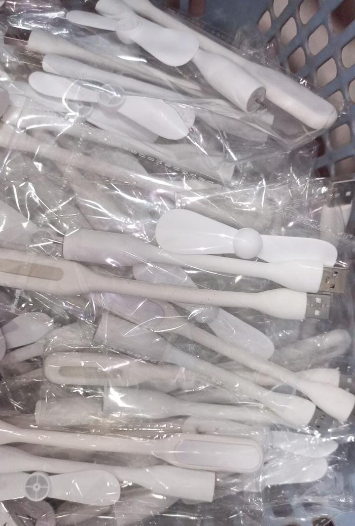USB Fan Portable Adapter I LED USB Light Lamp Enhanced Version for Laptop Notebook Computer PC Power Bank  (random color)