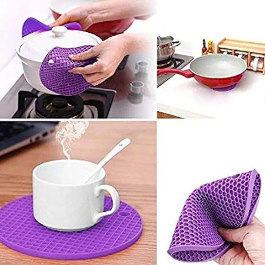 Multifunction Original Heat Resistant Silicone Mat Nonslip Pads Pot Holder Table Place mat (random color)