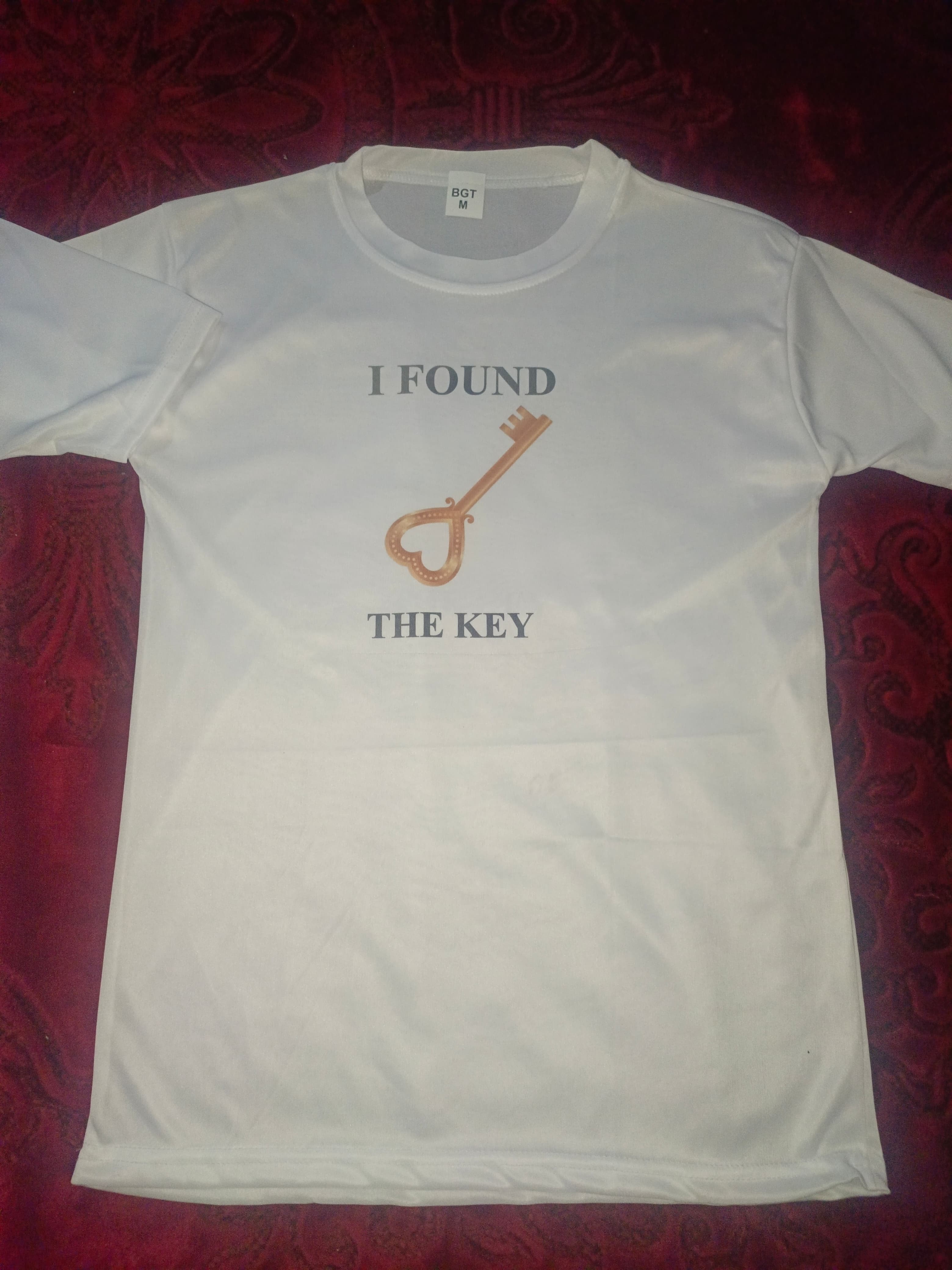 The Key &amp; My Heart Style White T-Shirt - Key &amp; Heart Design T-Shirts? �Best Quality T-Shirts For Girls | T-Shirt For Women - T-Shirt For Men? - My Heart, Small