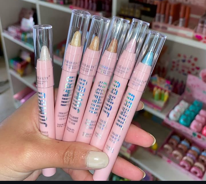 1 Pc Jumbo Multipurpose Crayon �Highlighter + Eyeshadow Creamy Crayon - White