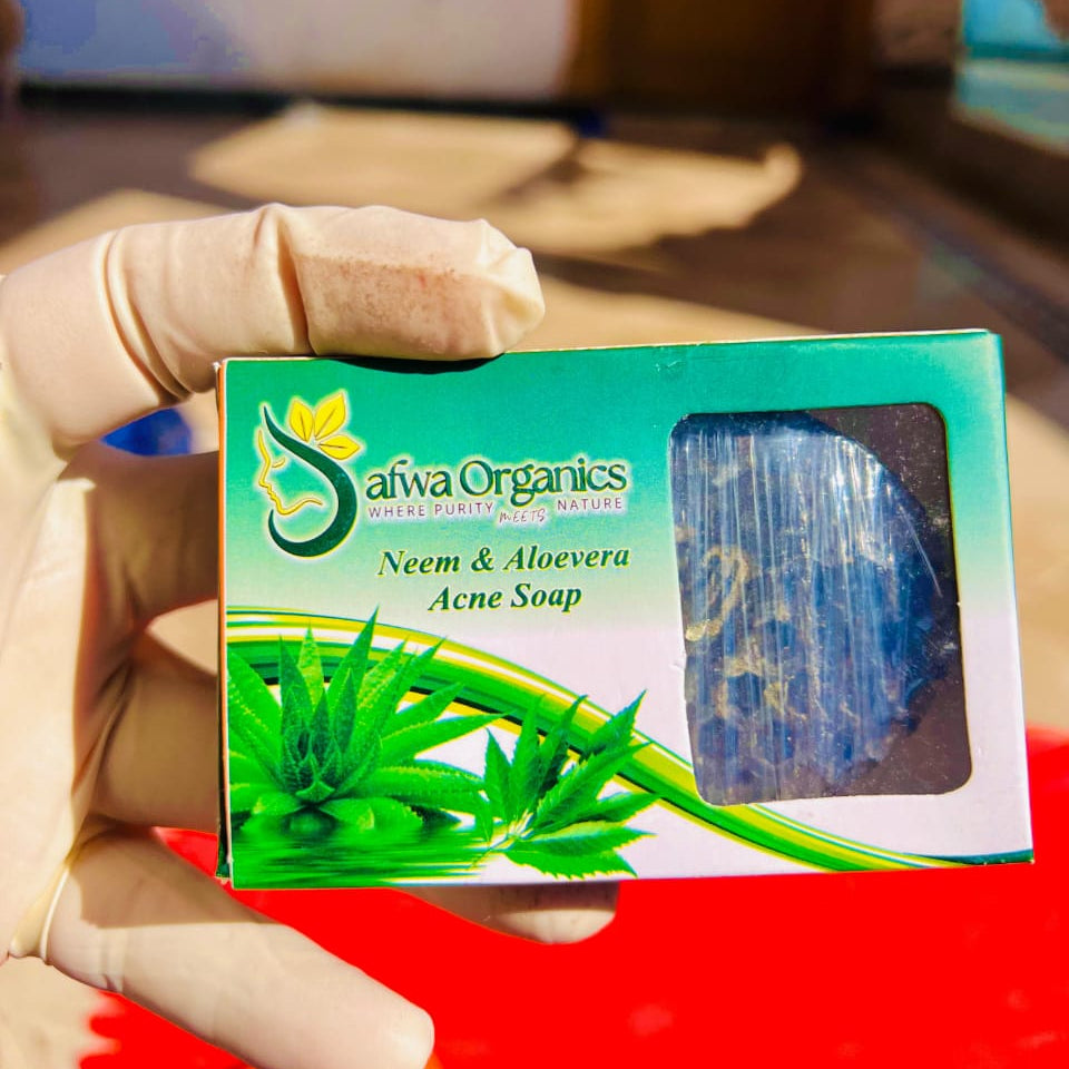 Safwa Organics Neem &amp; Aloe Vera Handmade Soap �Acne-Fighting Natural Cleanser 100g