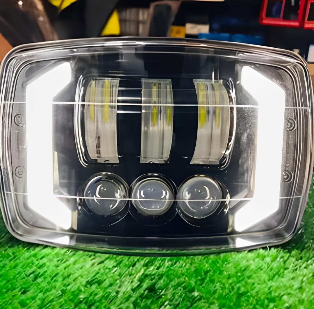 R60 Upgraded Headlight Beam for Honda CD70 / CG125 �Aluminum Body with Built-in DRL and Yellow Turn Indicators