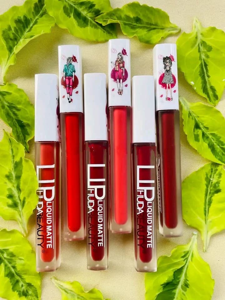 6-Piece Matte Lip Gloss Set �Multicolor Shades, Long-Lasting Liquid Formula, Velvet Finish - Random Shades (without box)