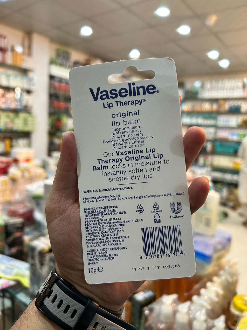 Vaseline Lip Balm �10g Moisturizing Care for Soft, Smooth Lips