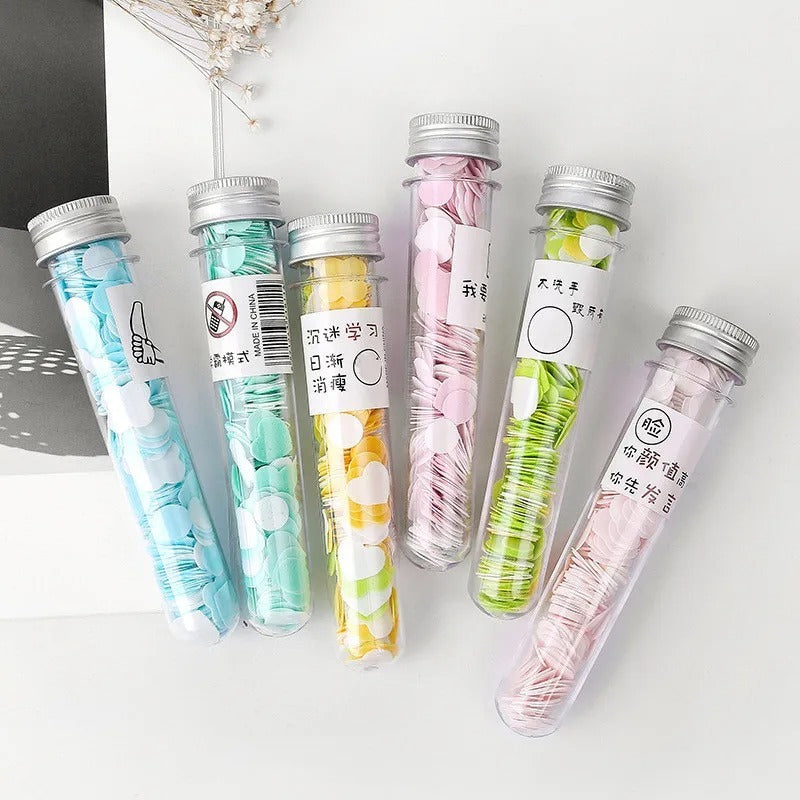Outdoor Portable Hand Washing Disposable Soap Paper Flakes �100 PCs in Flower Tube Bottle (Random color)