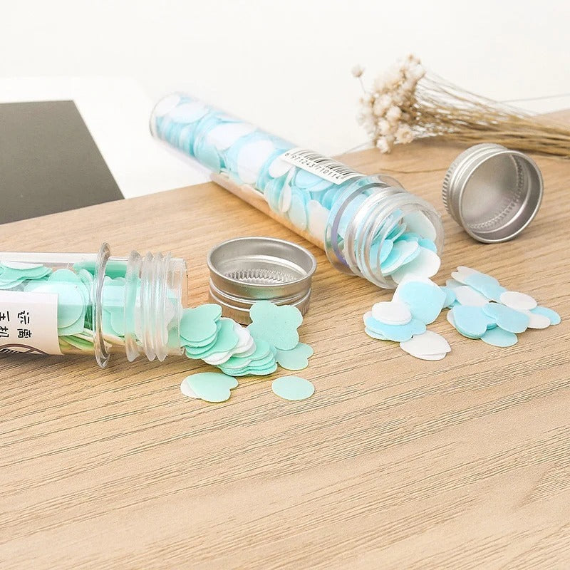 Outdoor Portable Hand Washing Disposable Soap Paper Flakes �100 PCs in Flower Tube Bottle (Random color)