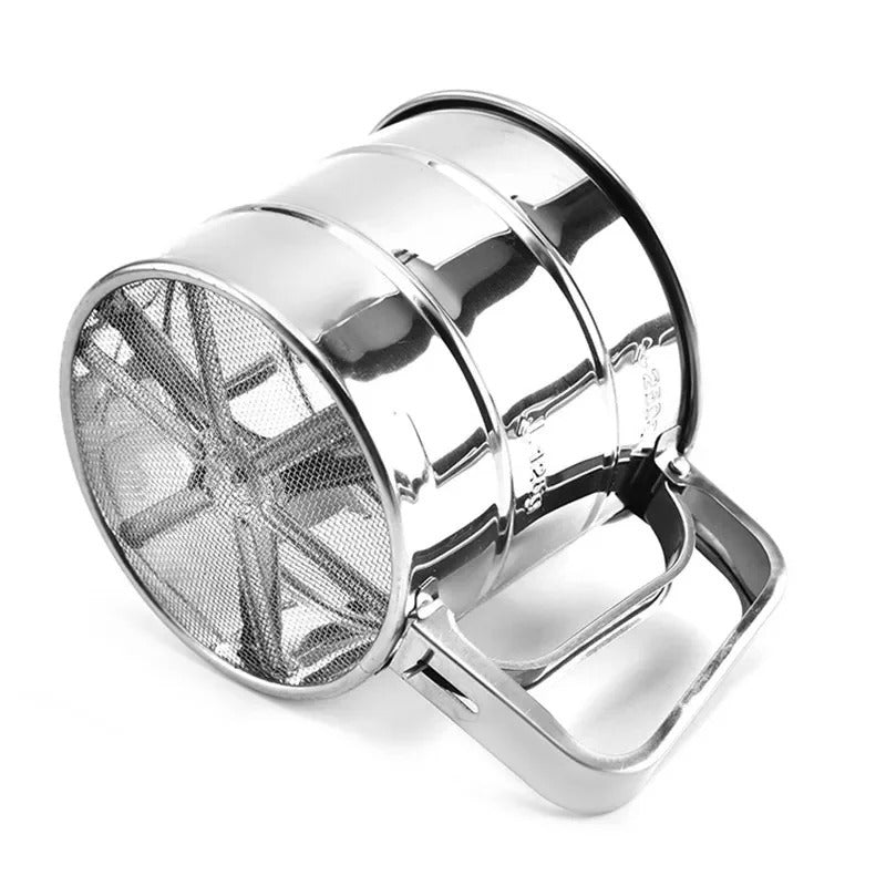 Stainless Steel Flour Sieve Cup �Handheld Baking Sifter for Flour, Sugar &amp; Powdered Ingredients
