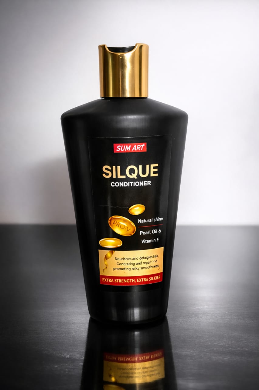 Sum Art Silque Conditioner Providing Gentle Care Nourishing Formula Strengthening Quality - 150ML