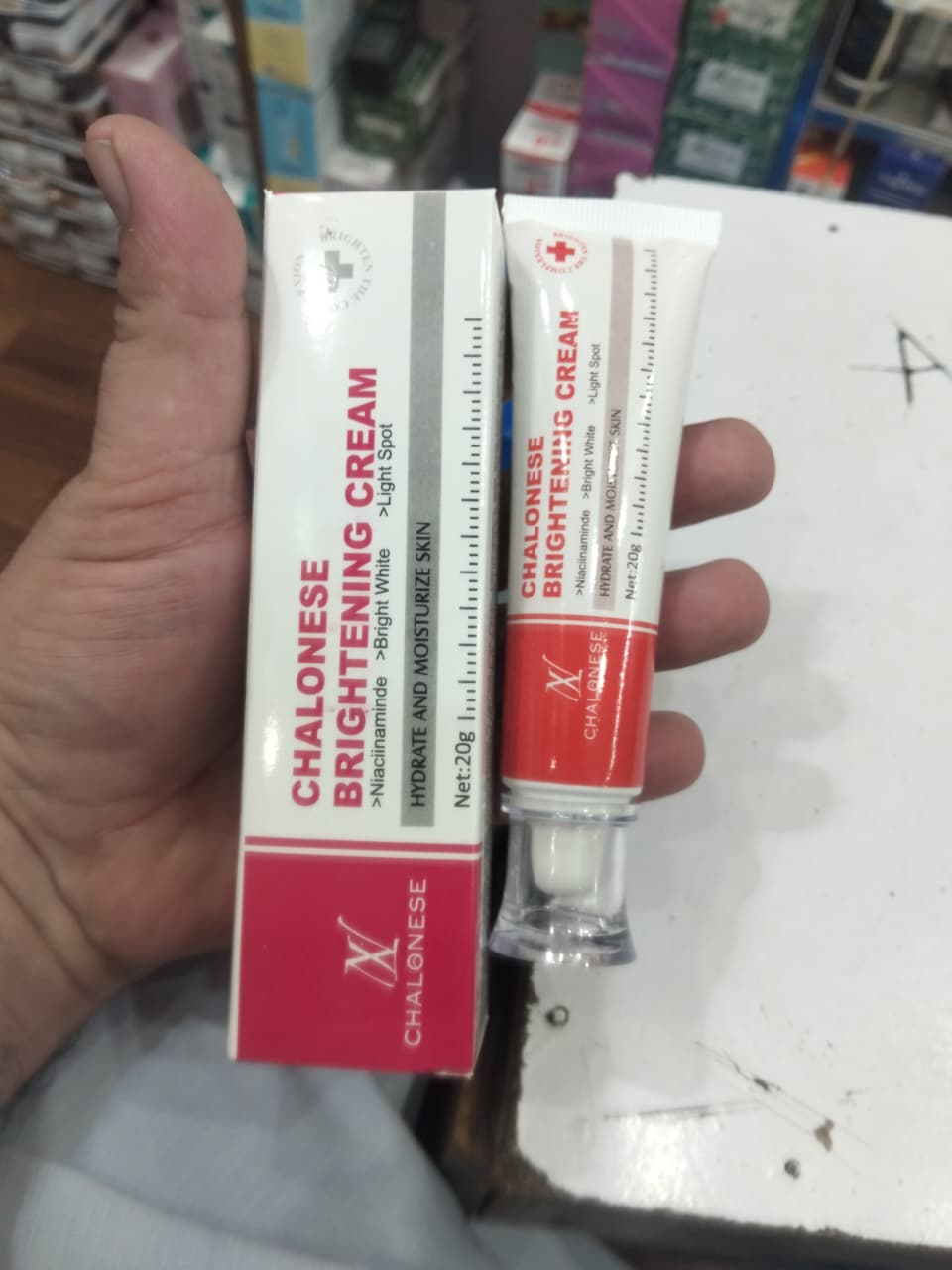 Chalonese Brightening Cream �Skin Lightening & Glow Cream for Even Skin Tone (20g)