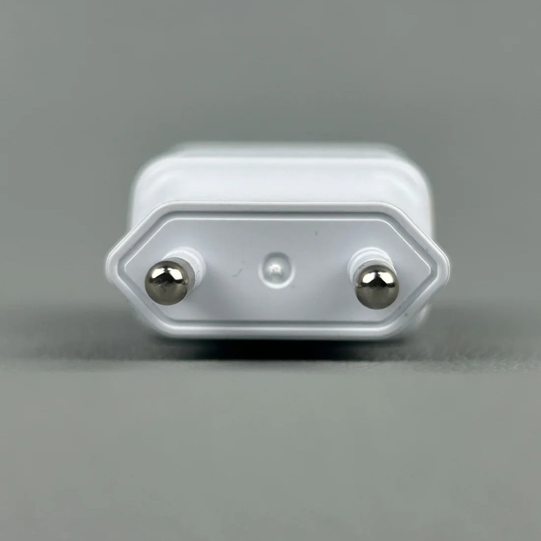 SANSANG Fast Charging Adapter �Universal Power Solution