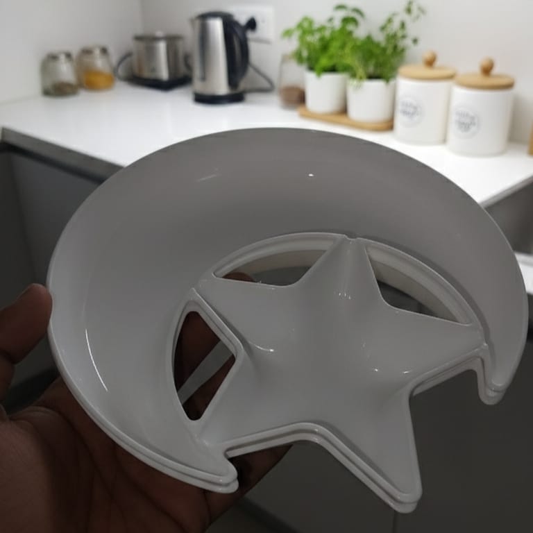 1 PCs Moon Star Serving Plate �Decorative Dessert & Snack Plate, Stylish Star & Moon Design Dish (Plastic)