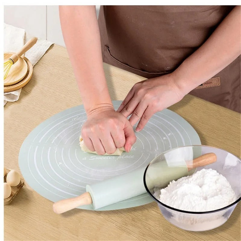 Silicone Dough Mat With Rolling Pin Set – photo 1