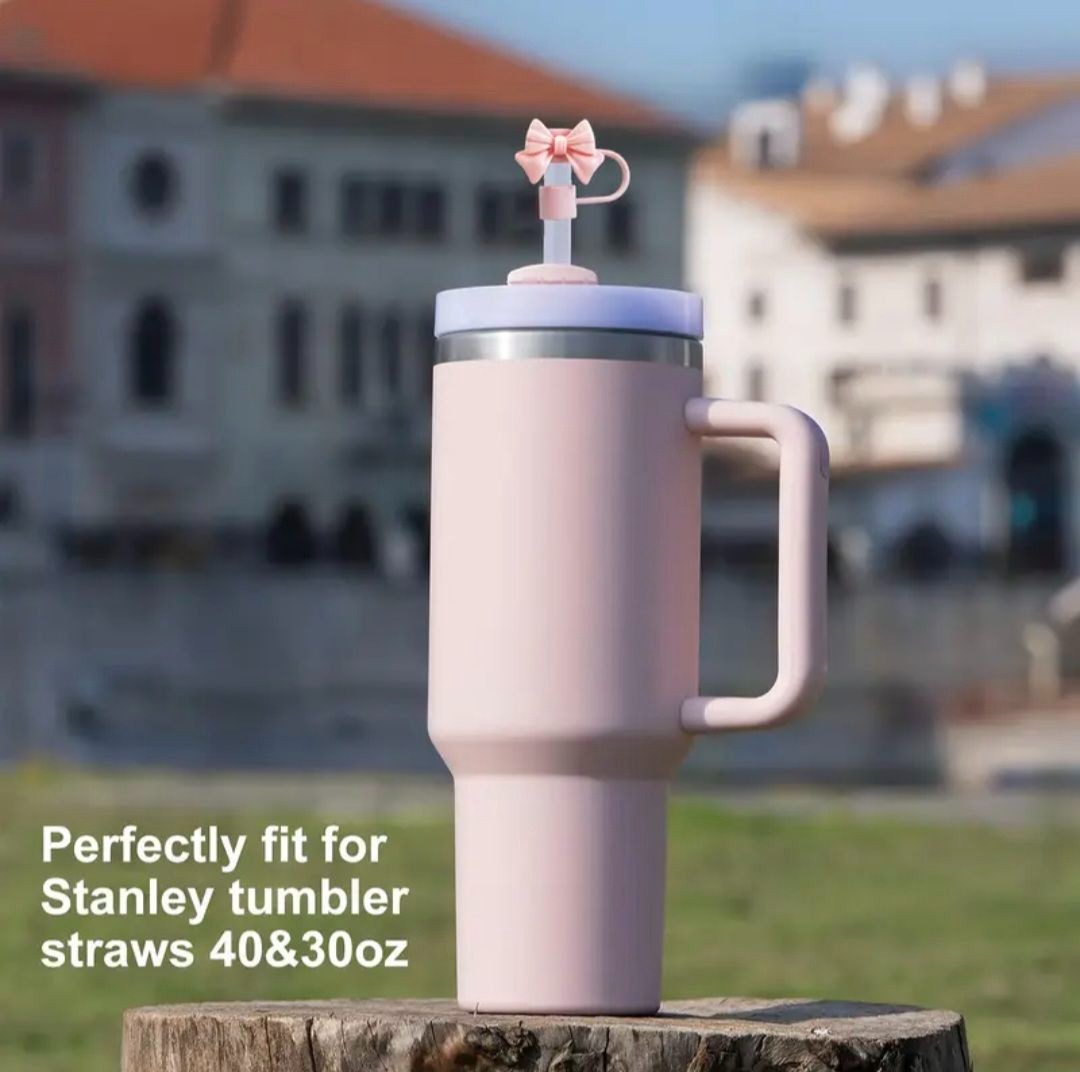 1PC Cute Bow Straw Cap Cover for 10mm Straws �Fits Stanley Tumbler Cups, Dustproof & Leak-Resistant (Random Color)