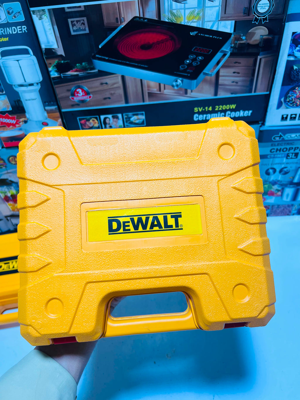 DeWalt 64V Cordless Electric Drill Machine with Battery & Carry Case Screwdriver Drill Kit
