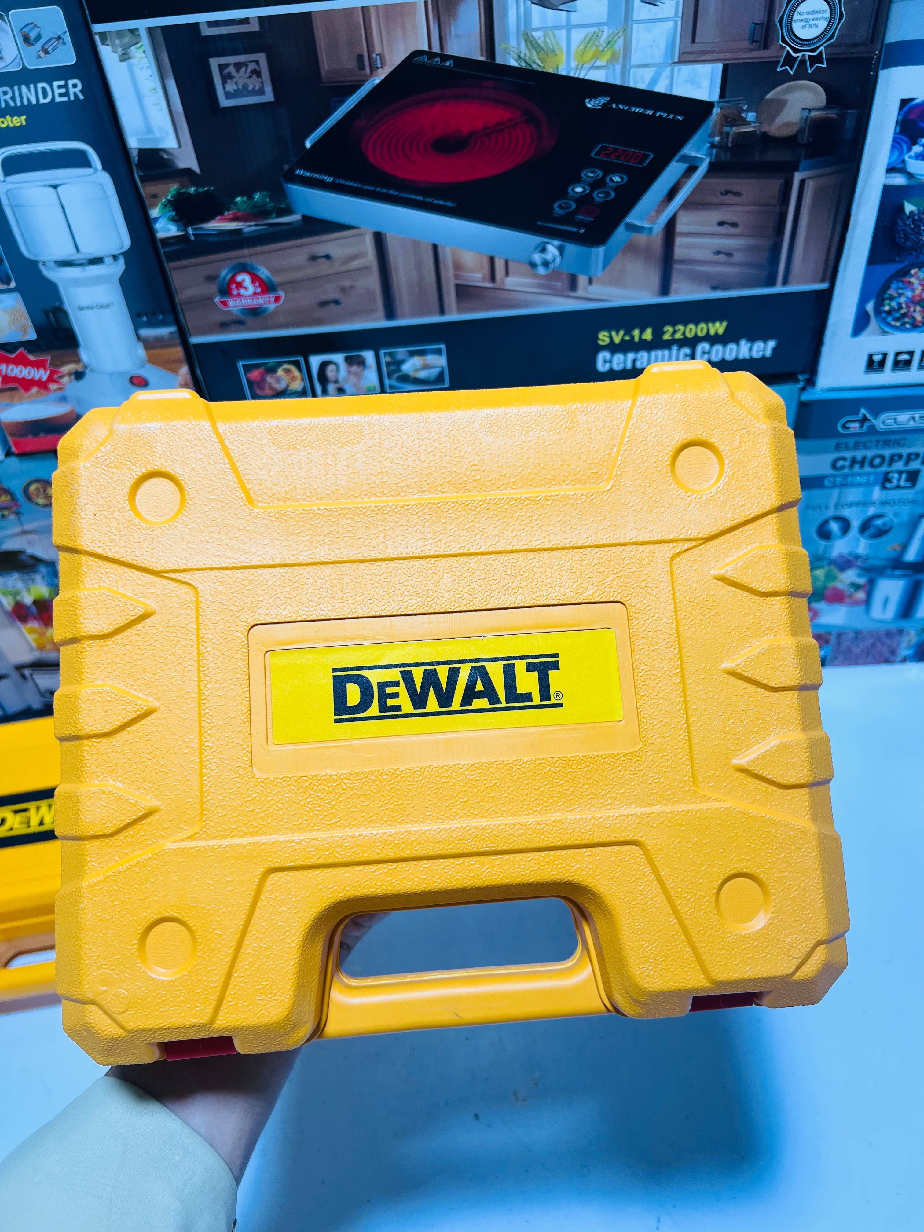 DeWalt 64V Cordless Electric Drill Machine with Battery & Carry Case Screwdriver Drill Kit