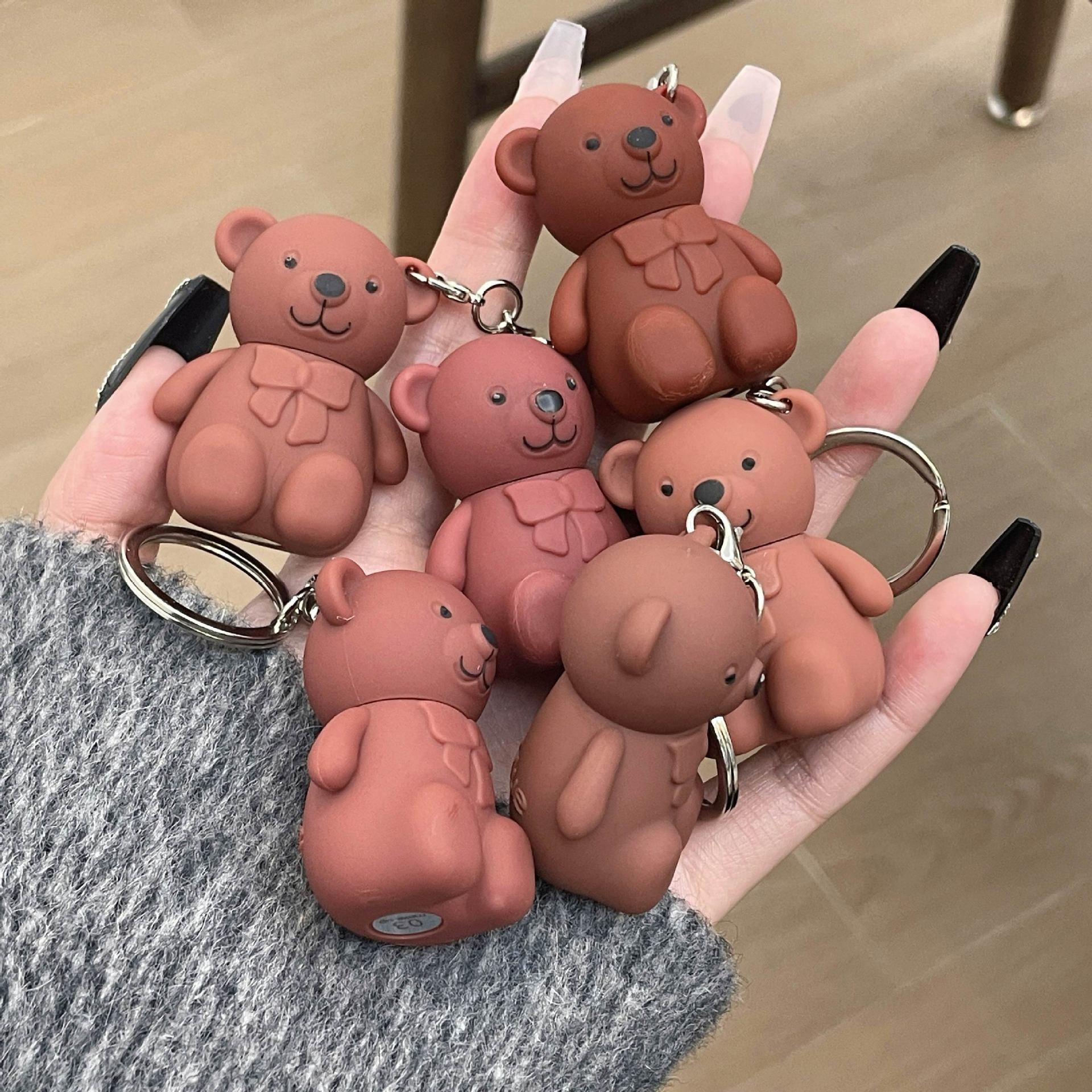 6-Piece Cute Bear Keychain Liquid Lipstick Set �Mist Matte Velvet Finish, Moisturizing Lip Stain, Waterproof &amp; Long-Lasting Lip Gloss (6 Colors)