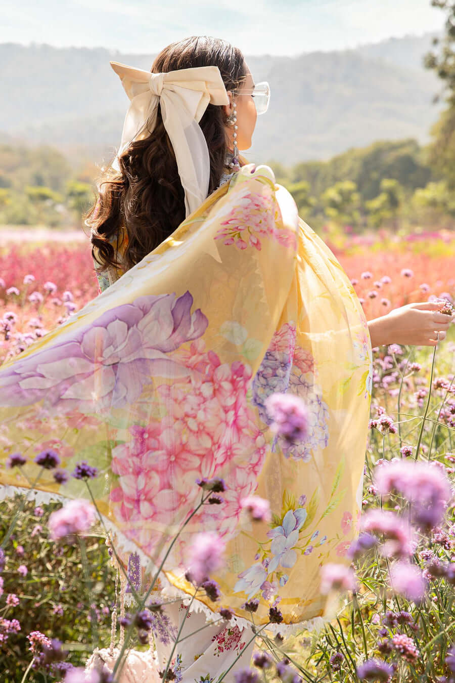 Luxury Multi Floral Embroidered Lawn 3 Piece Unstitched Suit with Chiffon Dupatta �Summer Collection