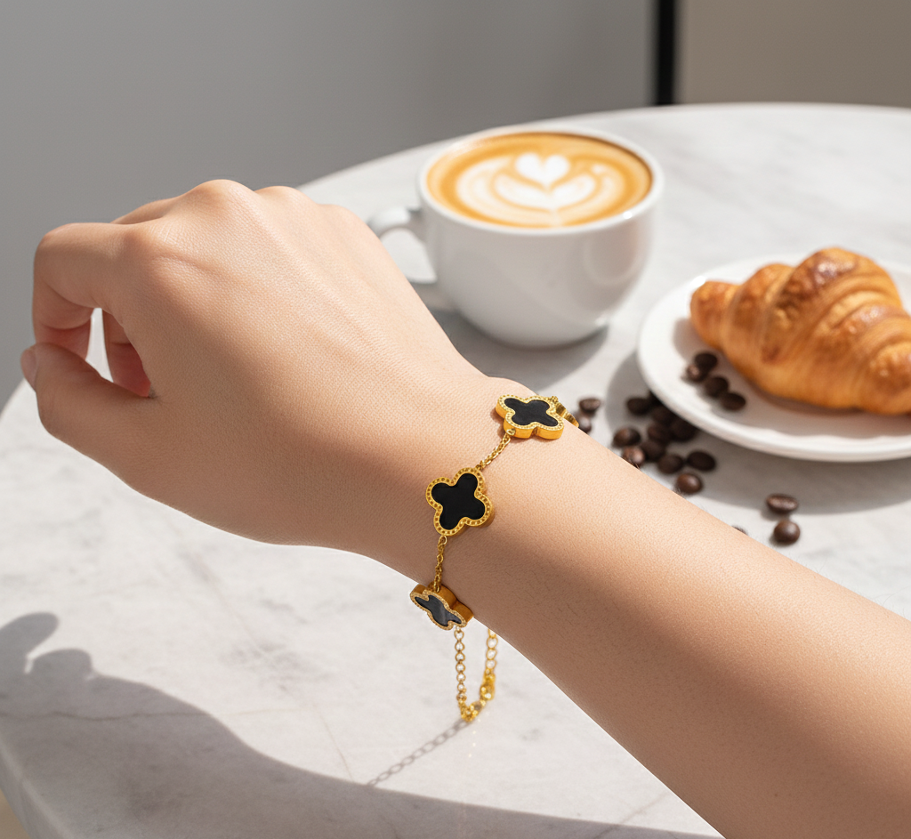 QXT-134 Clover Bracelet �Stainless Steel | Elegant & Durable Accessory