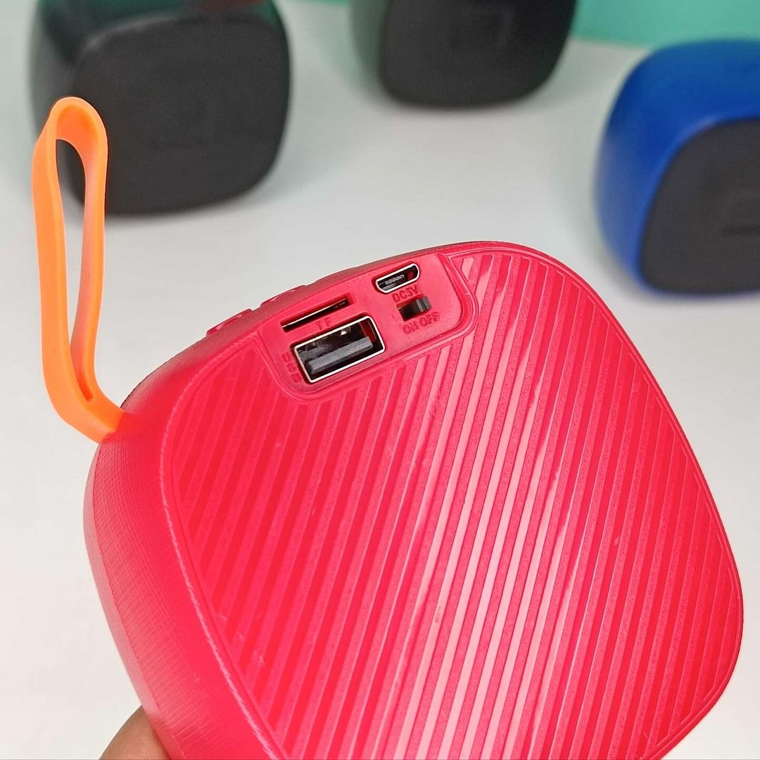 X-312 Portable Bluetooth Speaker 5.0 �Best-Selling Outdoor Wireless Speaker with Built-in Battery, USB Drive Support & Voice Prompt (Random Color)