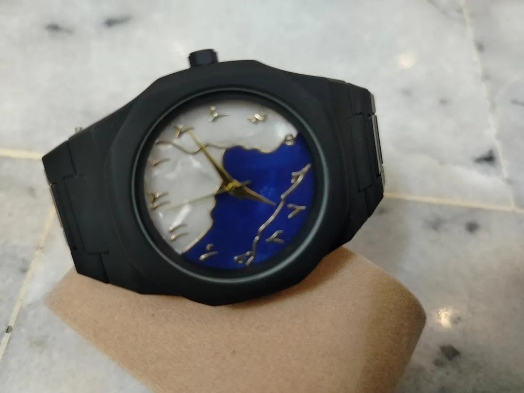 Black Aura Watch Elegant Stylish Design Strong