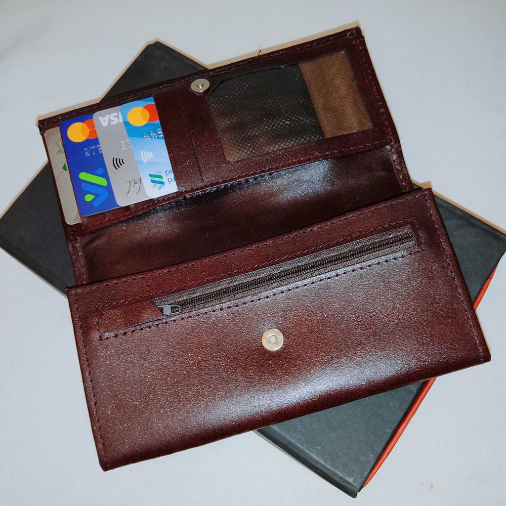 Womens Leather Clutch Elegant Design Premium Quality Smooth Finish Easy Carry