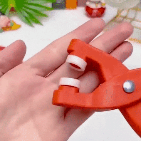Heavy Duty Eyelet Punch Plier Tool (Without Buttons)