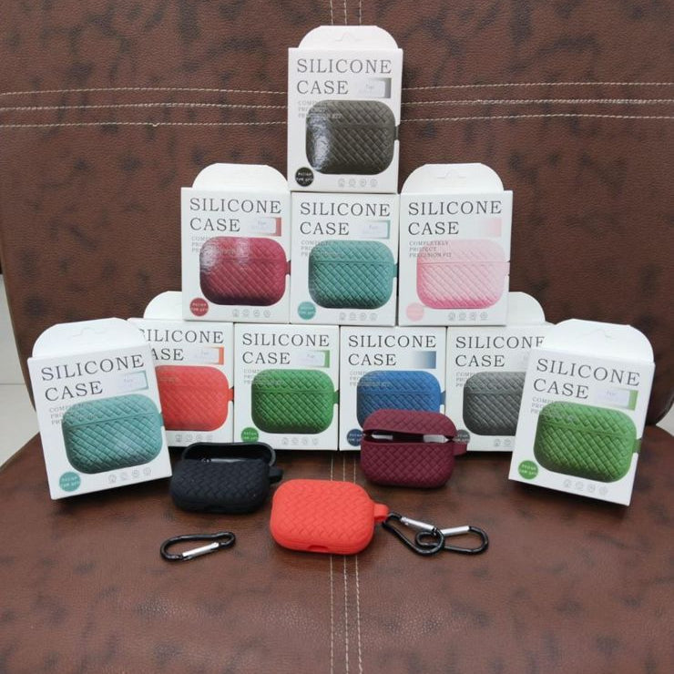 Silicone Breathable Braided Case Cover �Soft TPU Protective Charging Case (Random Color)