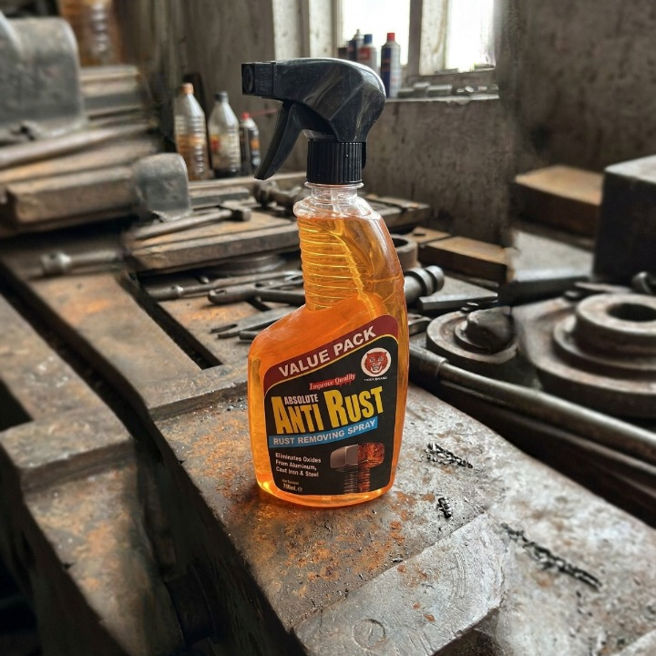 Anti Rust Remover Spray 750ml Bottle �Heavy Duty Rust Cleaning Solution for Metal Surfaces