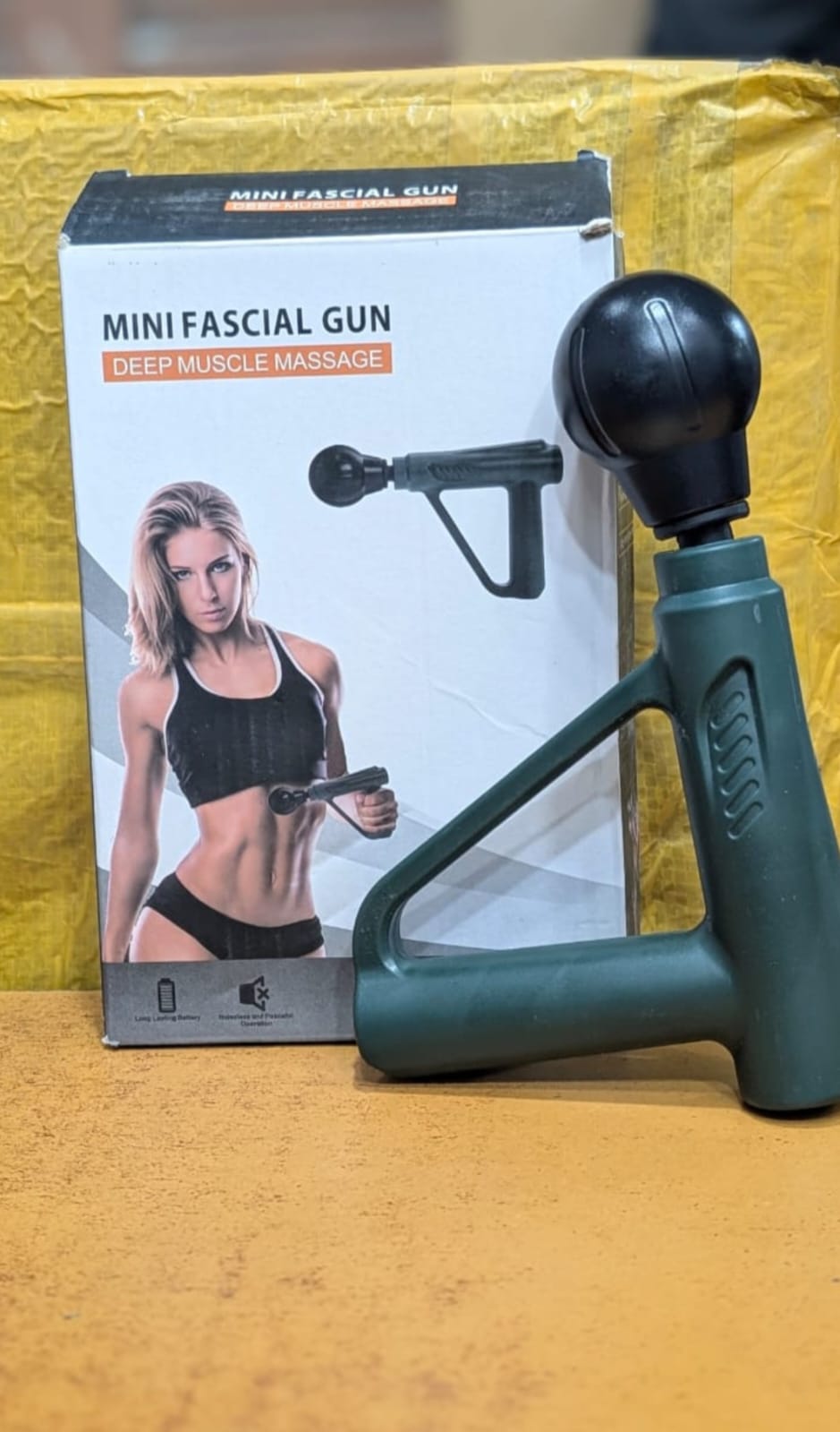 Mini Fascial Gun Deep Tissue Massager For Quick Muscle Relief And Portable Relaxation Therapy  rechargable (random colour)