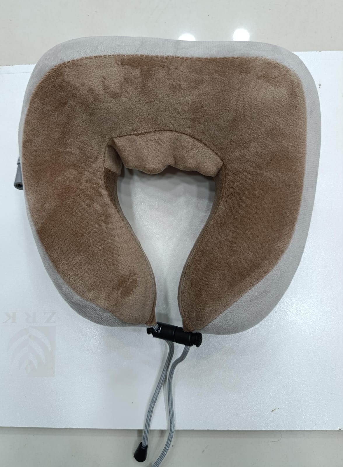 Rechargeable Neck Massager U-Shaped Pillow �Multifunctional Portable Shoulder & Cervical Relaxing Massage for Home, Car, Outdoor