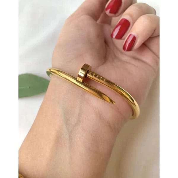QVT-139 Cartier Nail Bangle �Stainless Steel | Iconic Luxury Design (Golden)