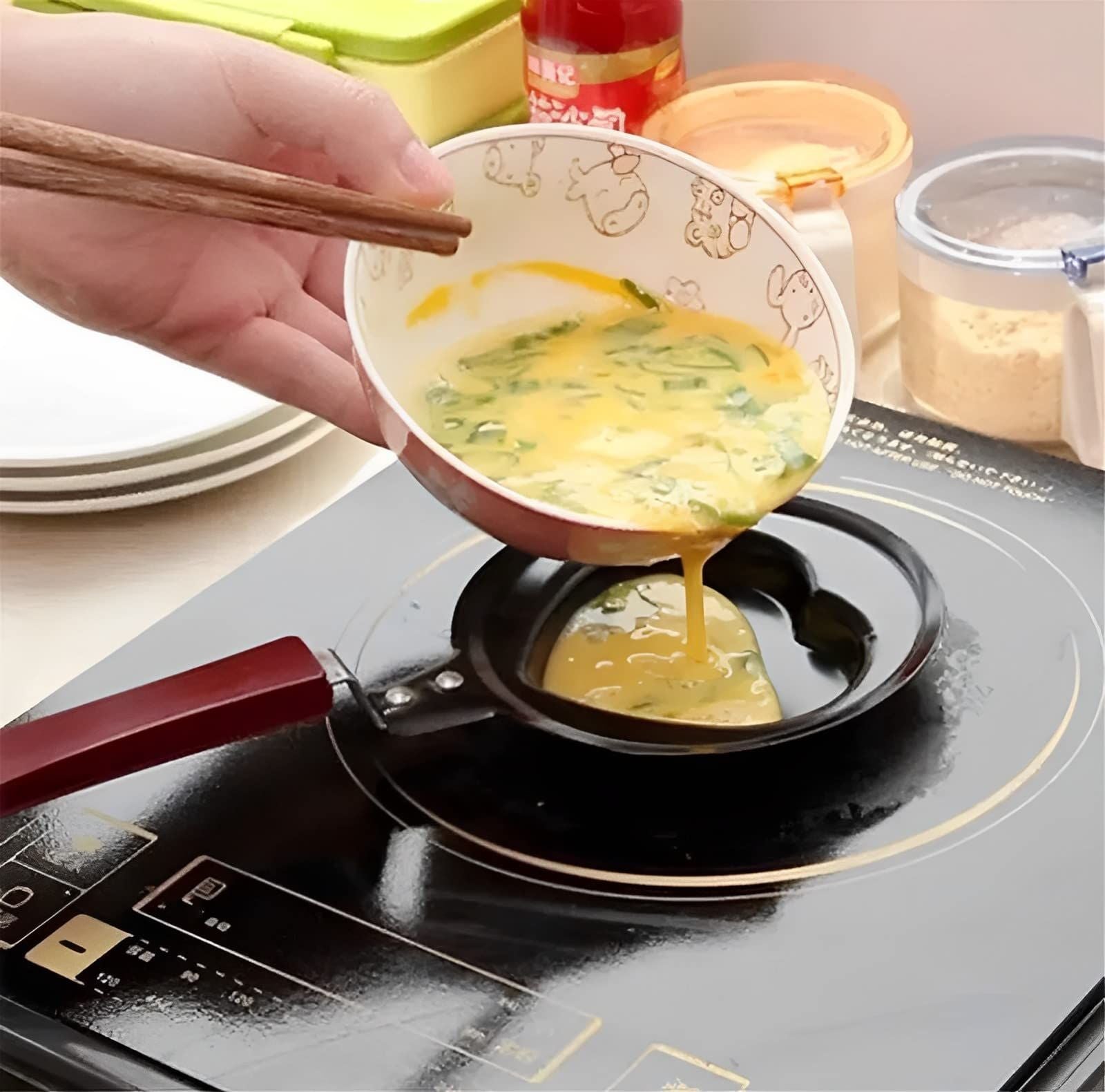 Creative Mini Nonstick Egg Frying Pan �Heart, Flower, Star & Fruit Shaped Egg Mold (Random Design)