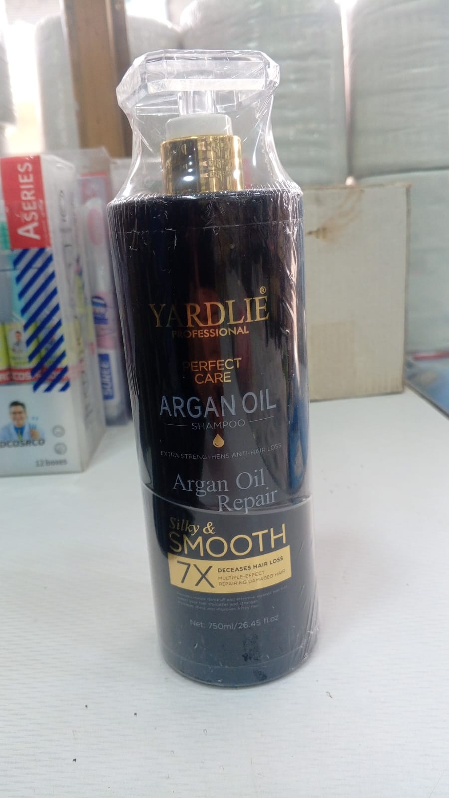 Yardlie Argan Oil Shampoo | Professional Perfect Care | 750 ml | Fights Hair Loss & Repairs Damage