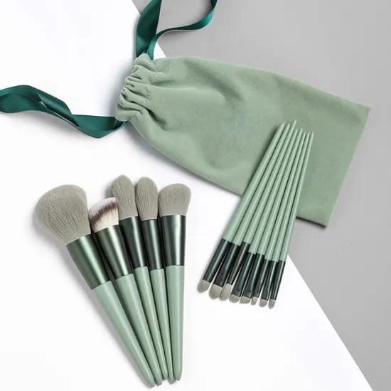 13 Piece Makeup Brush Set With Matching – photo 5