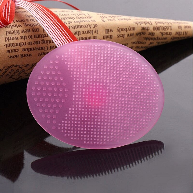 Soft Silicone Face Cleansing Brush Pad �Gentle Facial Washing &amp; Exfoliating Massage Tool for Deep Pore Cleansing | Blackhead Removal &amp; Skin Care | Soft Silicone Face Massager - (Random Colors)