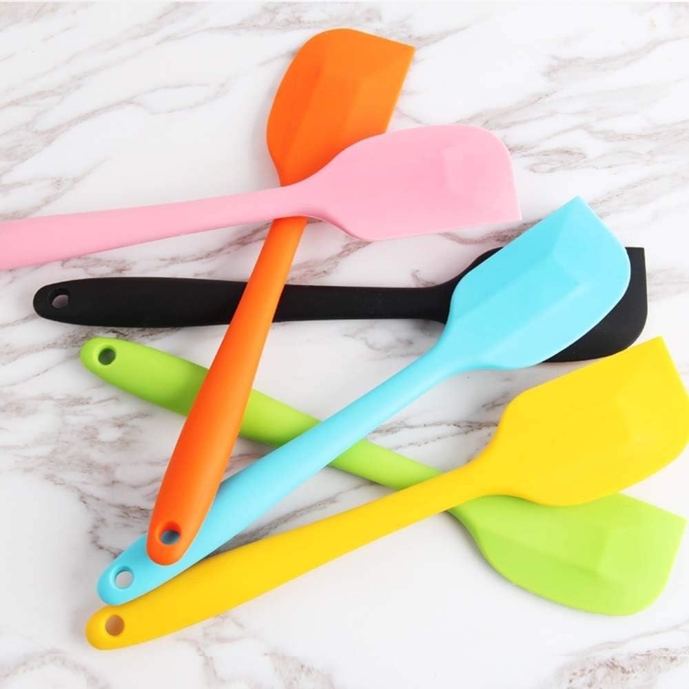 Silicone Spatula 8-Inch �Heat Resistant, Non-Stick Flexible Rubber Scraper Spoon for Kitchen Use